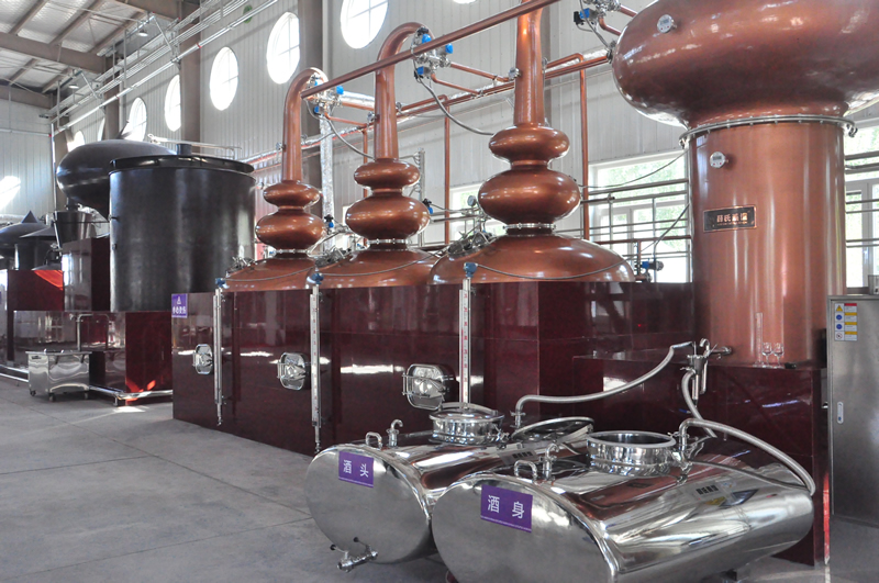 寧夏白蘭地產(chǎn)業(yè)新篇章 西北最大基酒蒸餾項目投產(chǎn)，賦能葡萄酒加工全產(chǎn)業(yè)鏈